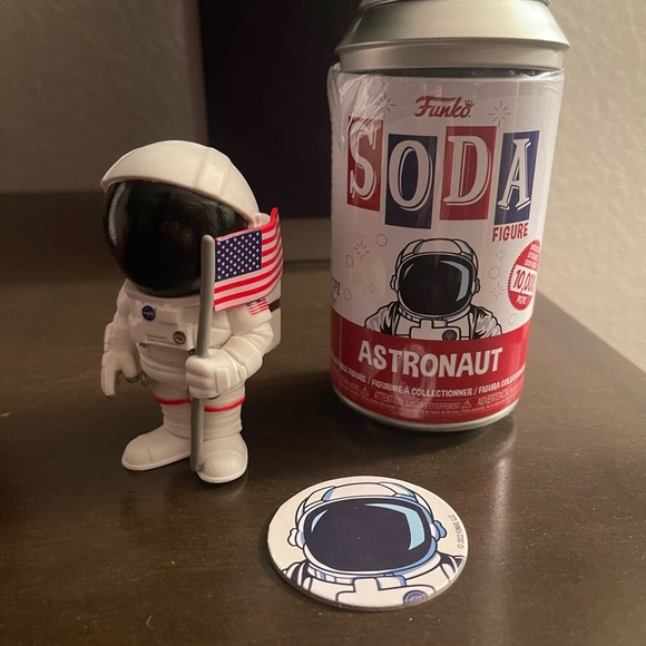 Funko Soda NASA Astronaut - Picture 4 of 6